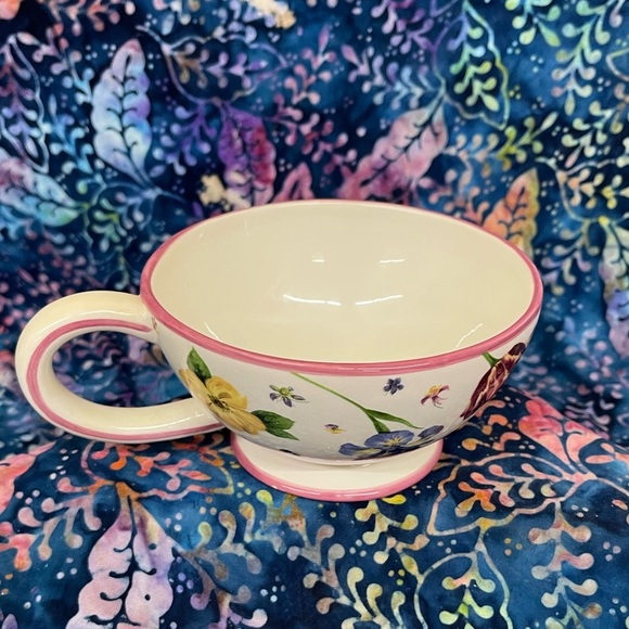 Harry and David Garden "Tea for One" teapot/teacup combo - Picture 4 of 9